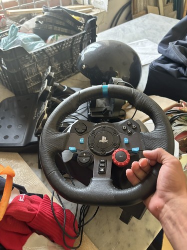 Logitech g29 driving force - driving,